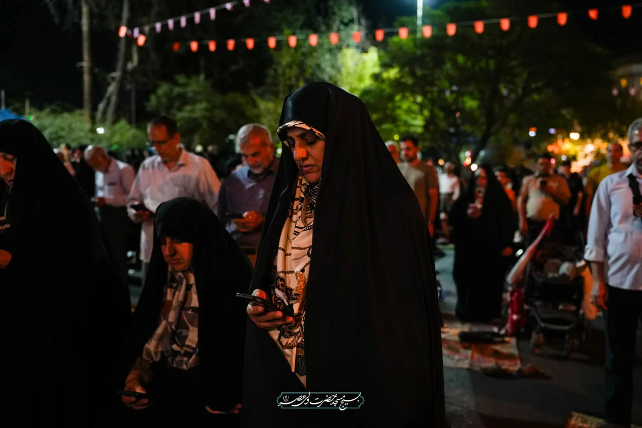 🔺 امروز خیابان‌ها شاهد حضور مردمی بودند که ایستادگی را معنا کردند.