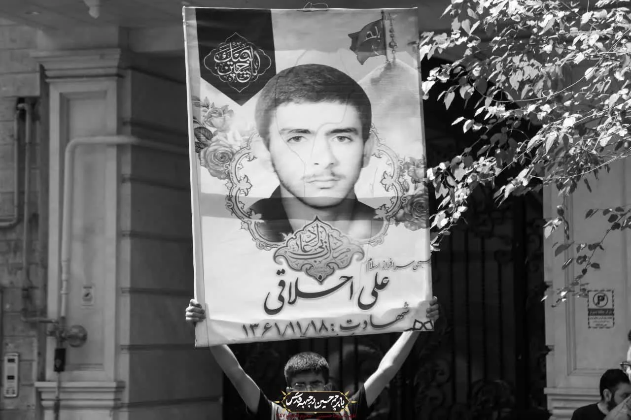 🏴دسته عزادان حسینی/ جوانان / ظهر عاشورا محرم الحرام ۱۴۰۴