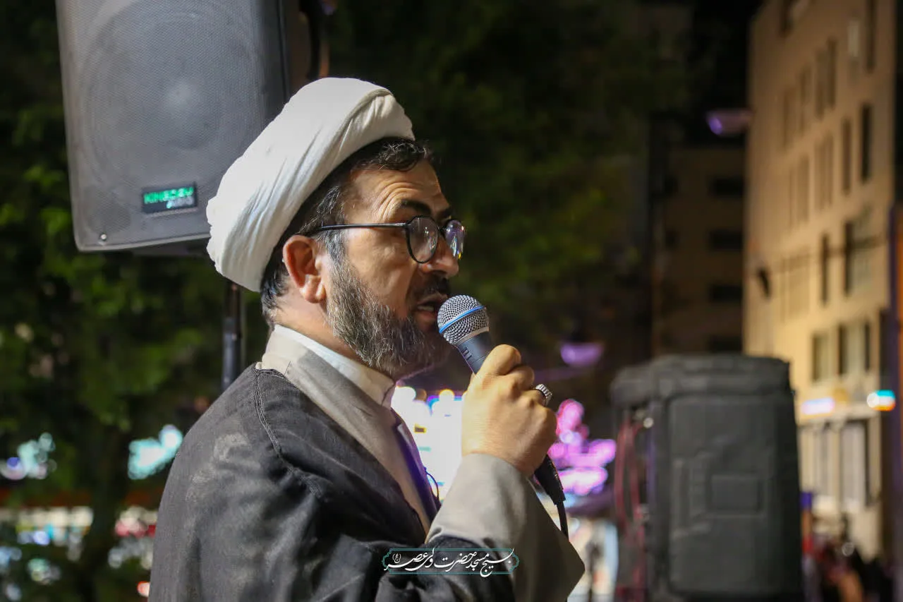 دویست شب گذشت