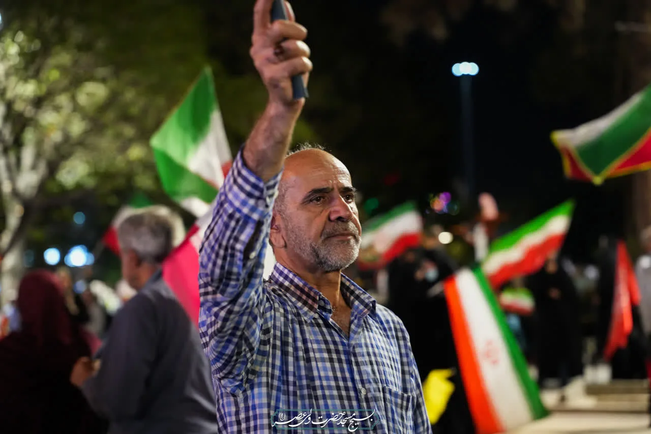 آنگاه که دل‌ها یکی باشد، نداها نیز یکپارچه برمی‌خیزد.