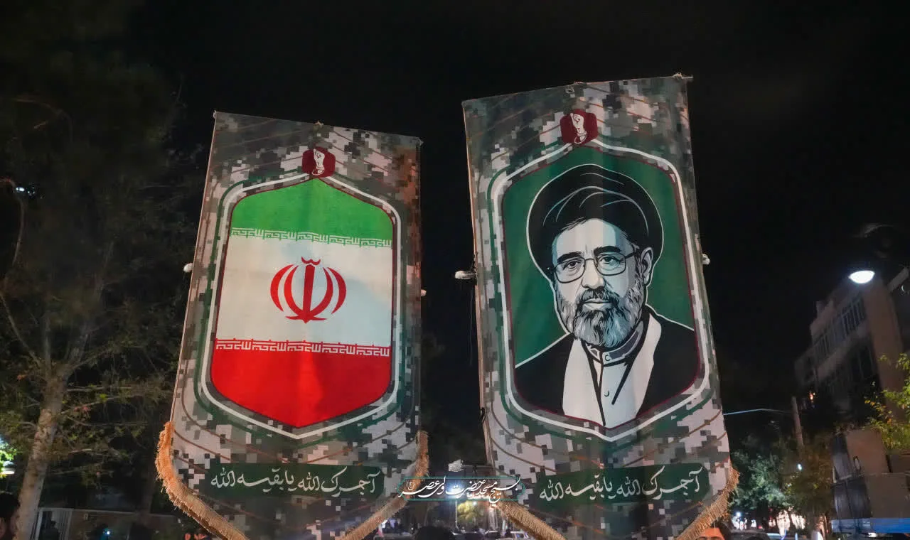 تجمعات شبانه ی مردم مبعوث شده ی ایران